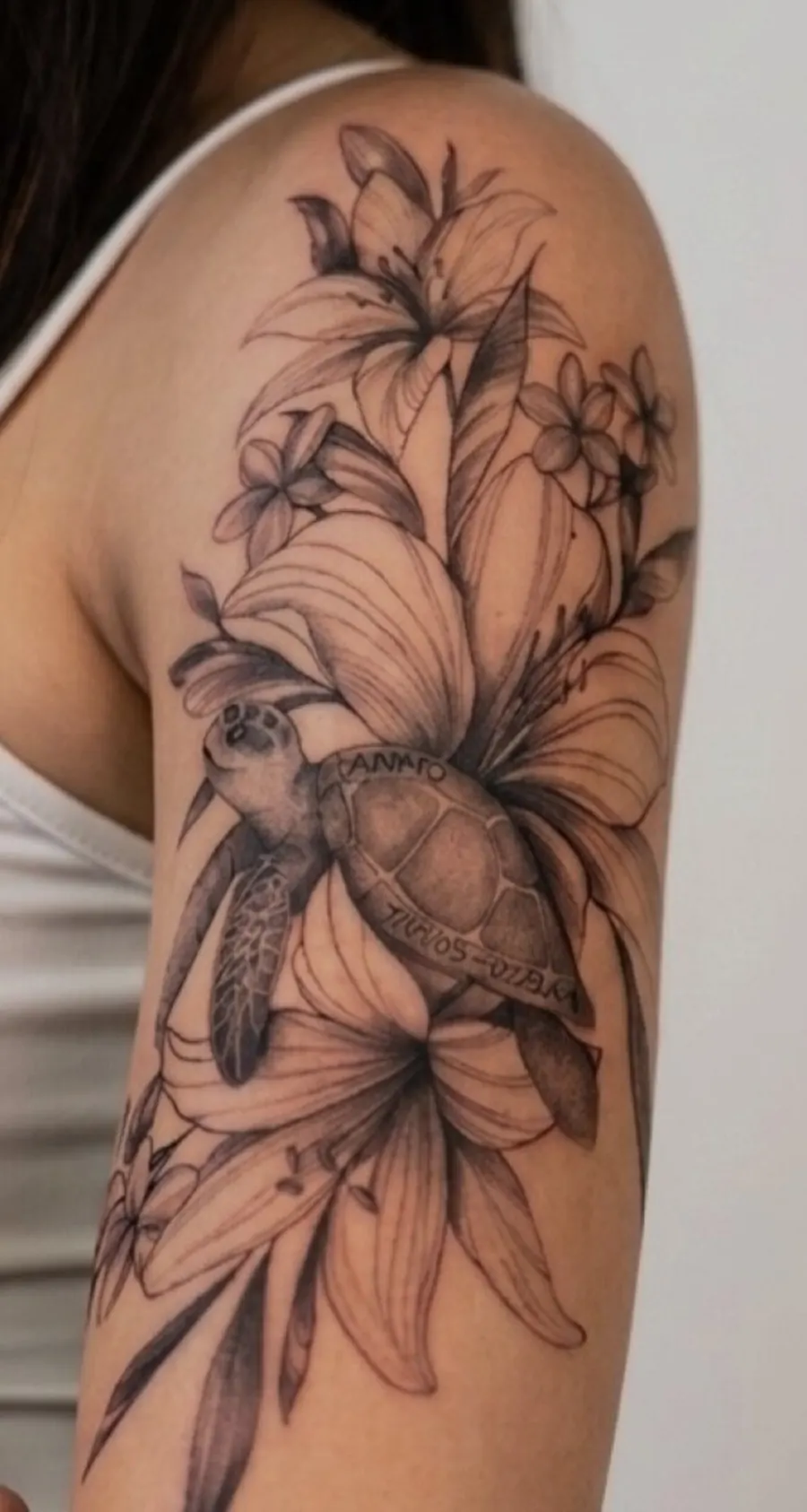 Lily & turtle tattoo by Eleven15'Stu, Da Nang